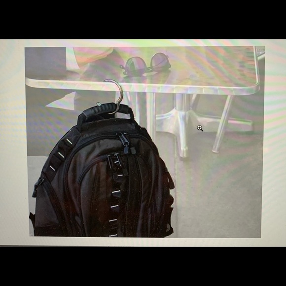 Clipa Instant Bag Handbag Hanger for Men and Women - Picture 7 of 16